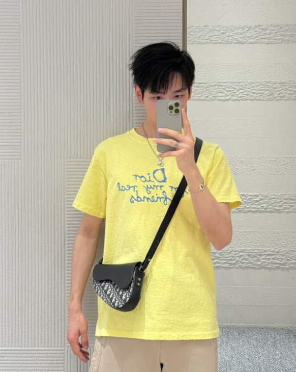 Picture of Dior Handbags _SKUfw239312308fw